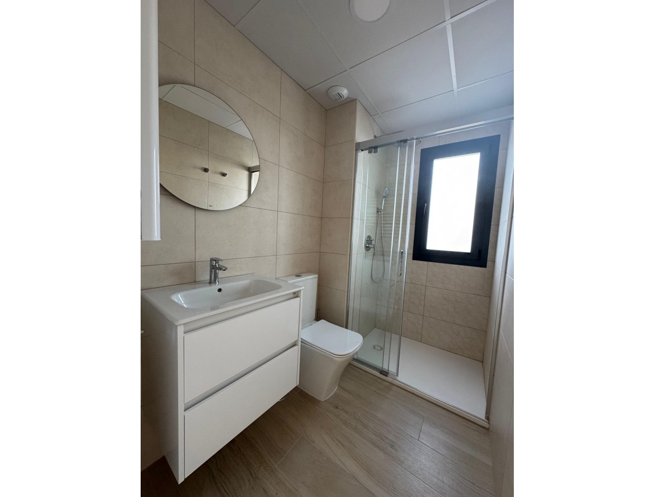 Neue Gebäude - Wohnung - Santa Rosalía