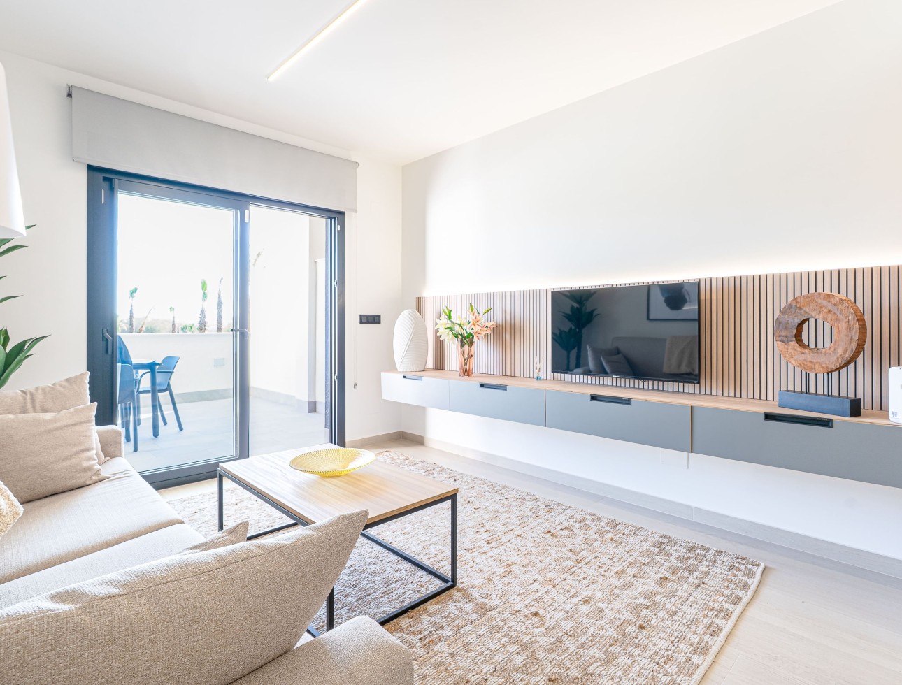 Neue Gebäude - Wohnung - Vera
