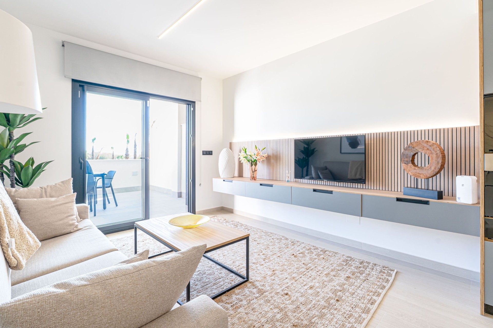 Neue Gebäude - Wohnung - Vera