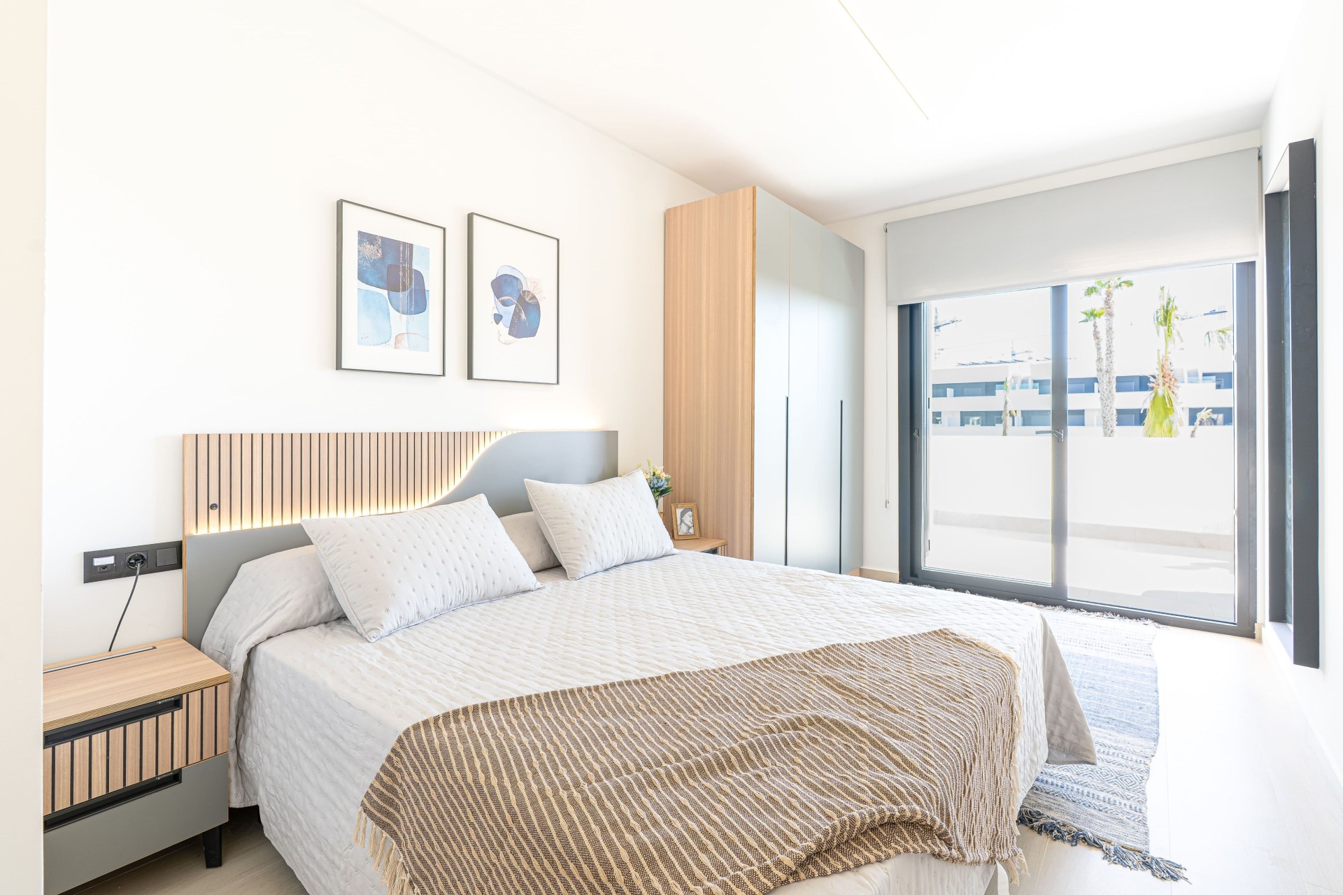 Neue Gebäude - Wohnung - Vera