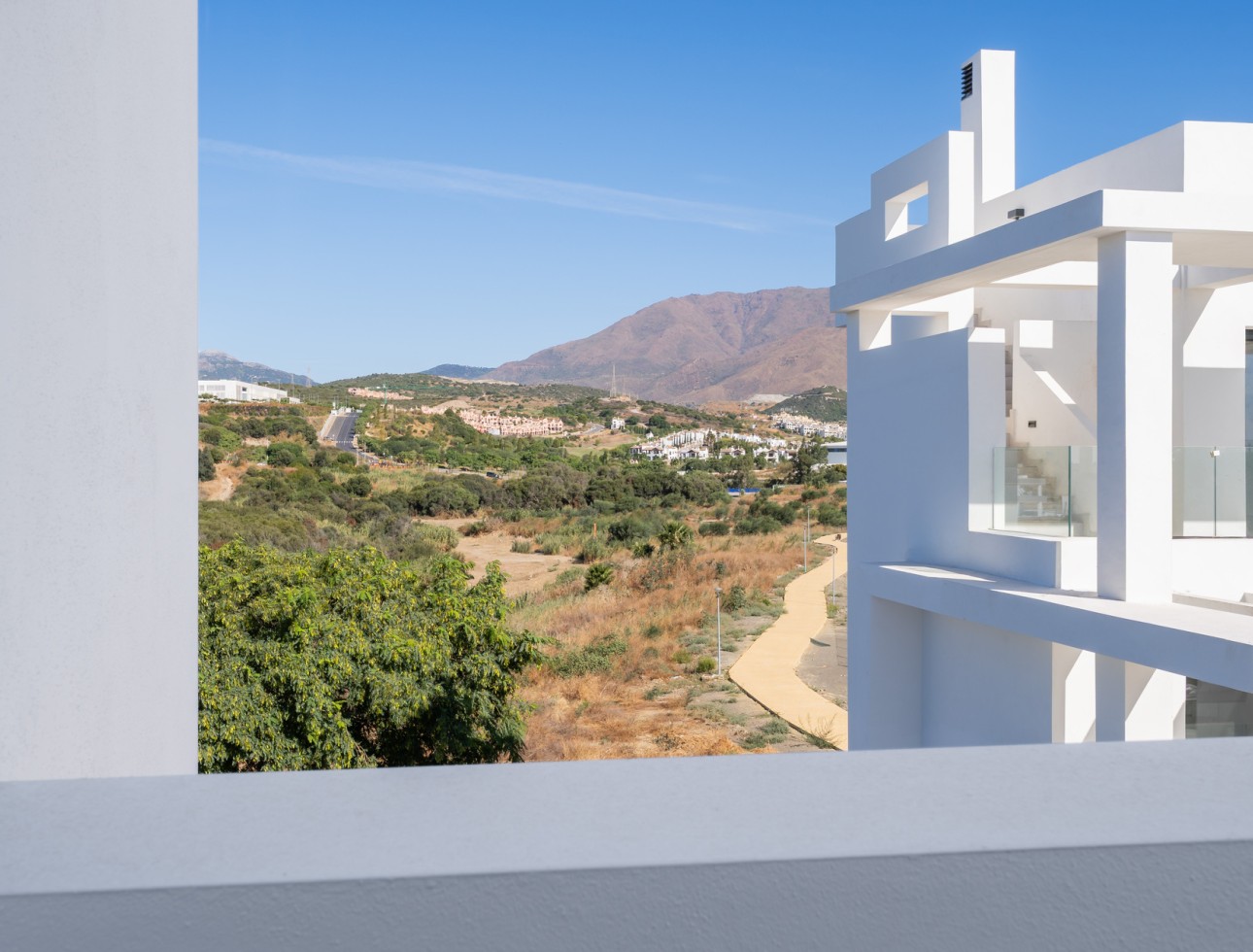 New Build - Apartment / flat - Estepona