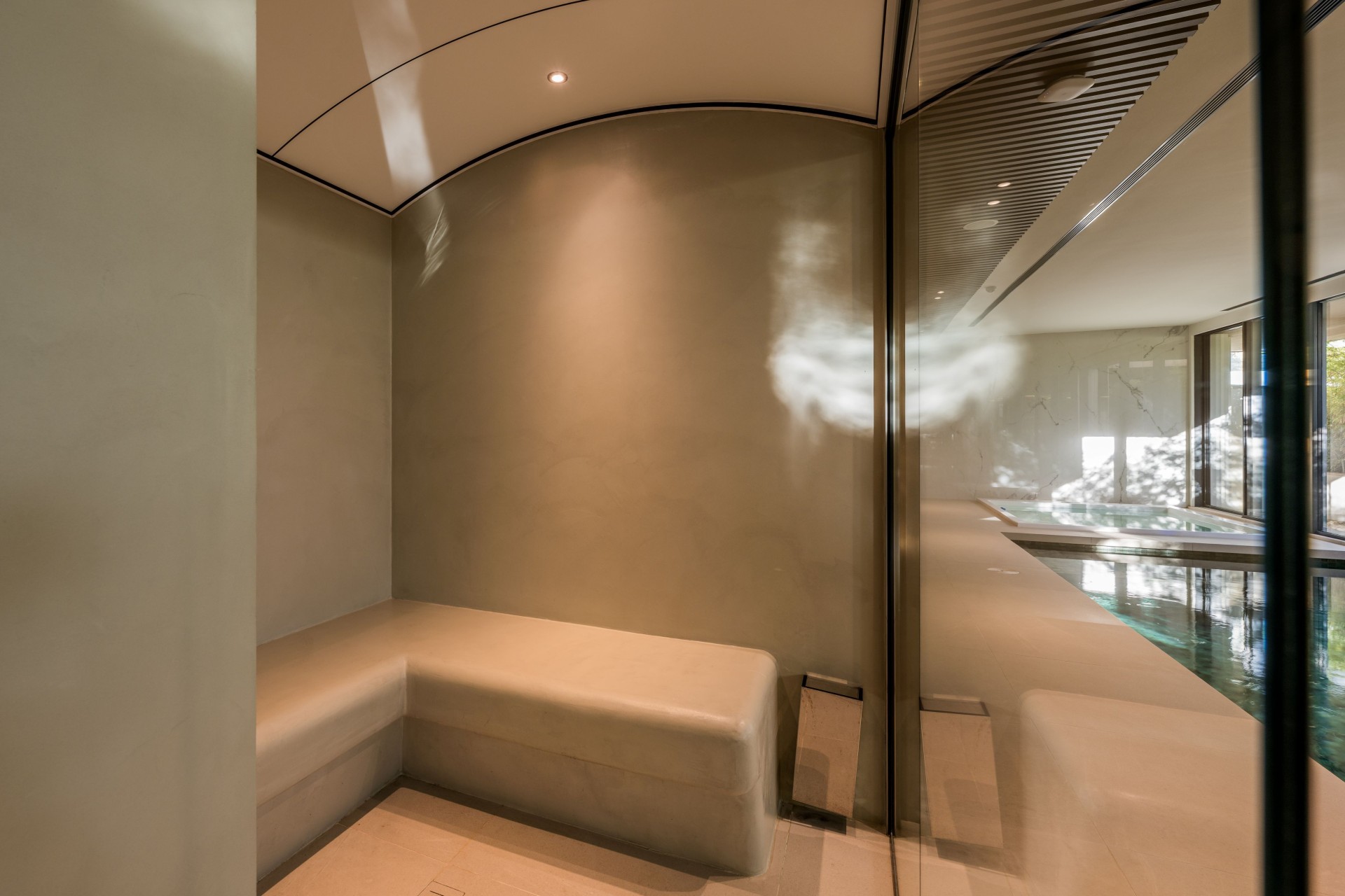New Build - Apartment / flat - Estepona