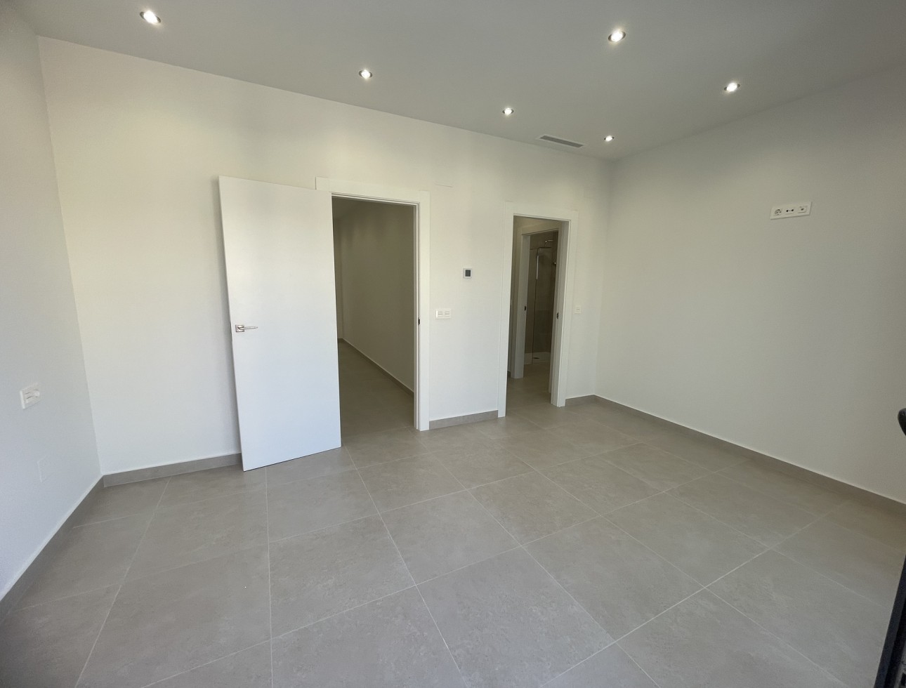 New Build - Detached - Heredades