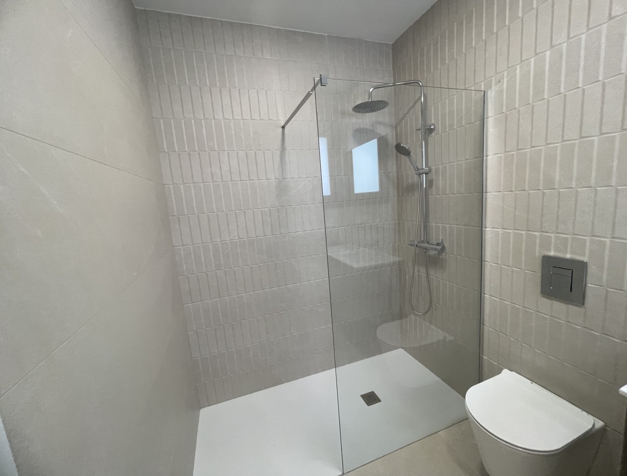 New Build - Detached - Heredades