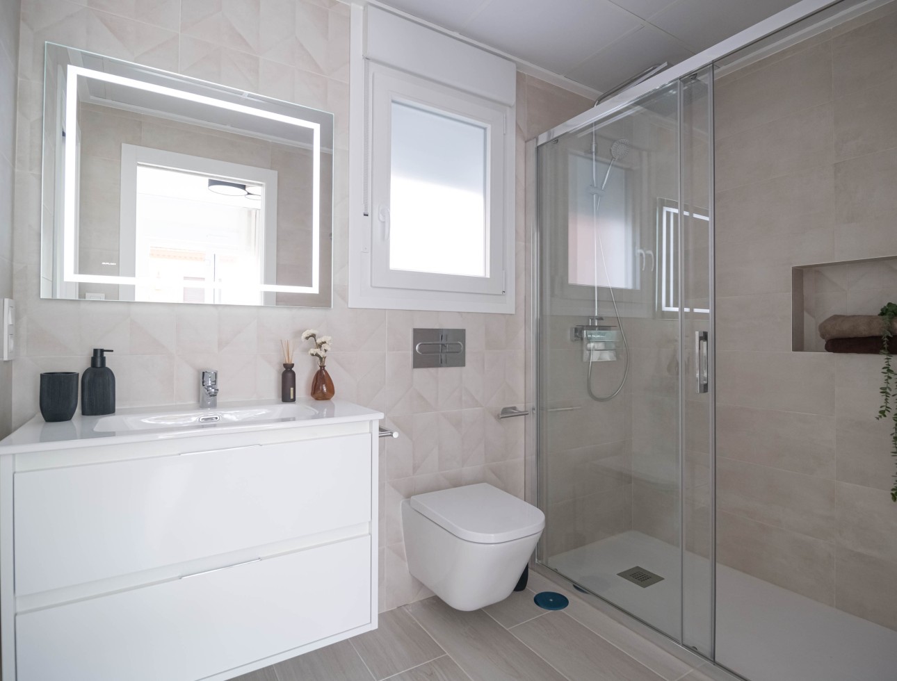 New Build - Semi-detached - Jerónimo y Avileses