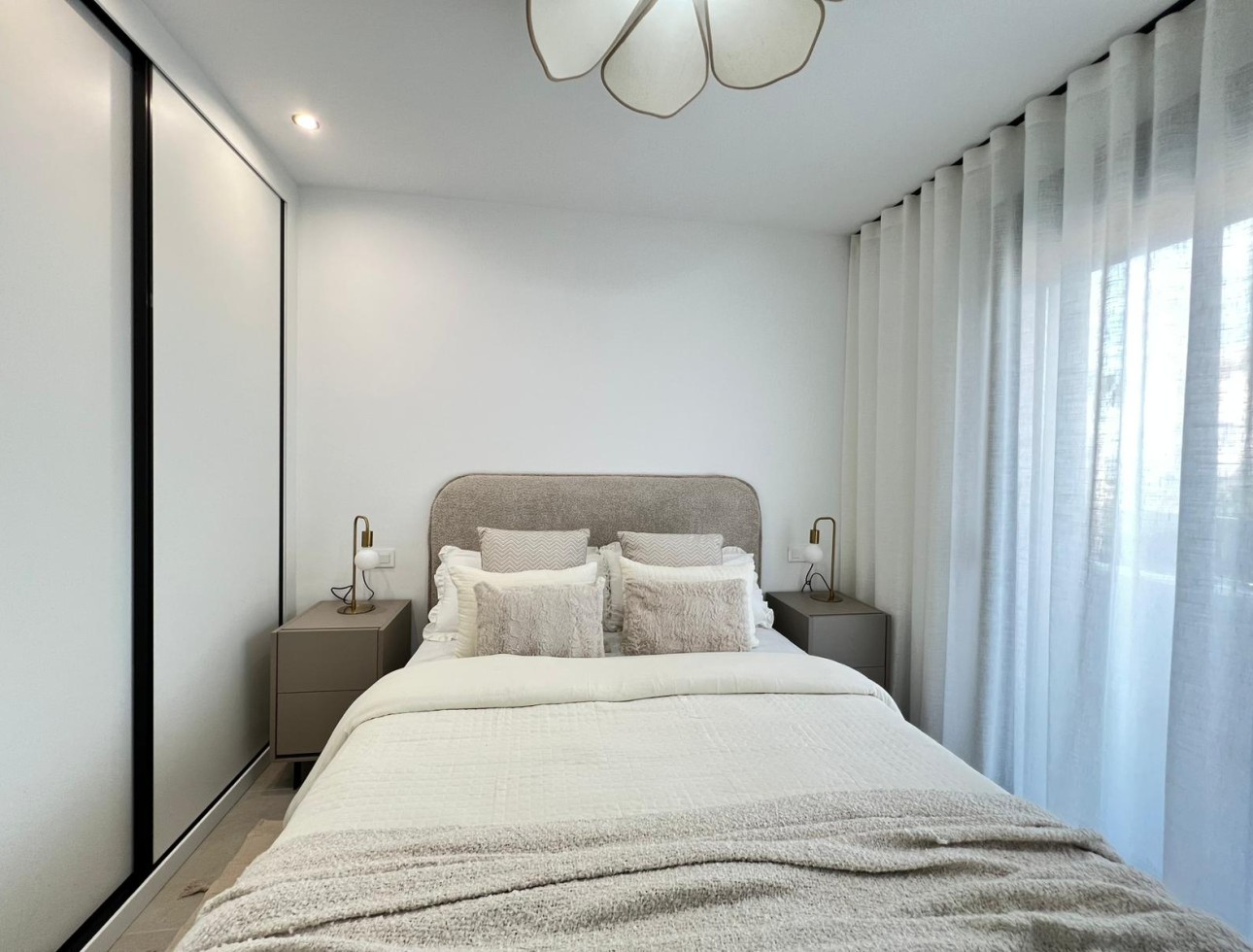 New Build - terraced - Benferri