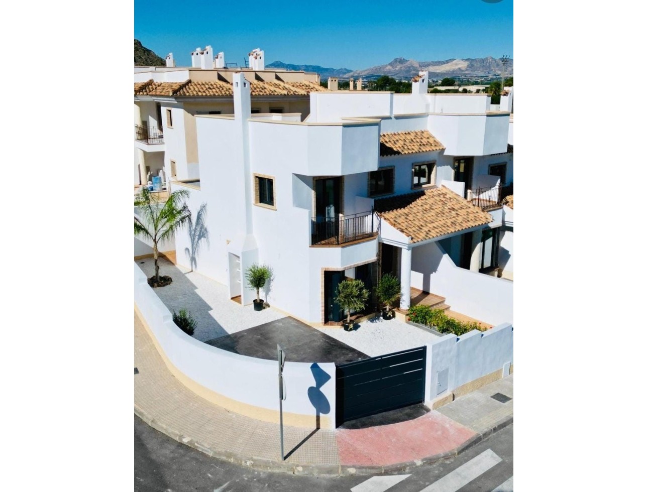 New Build - terraced - Cox