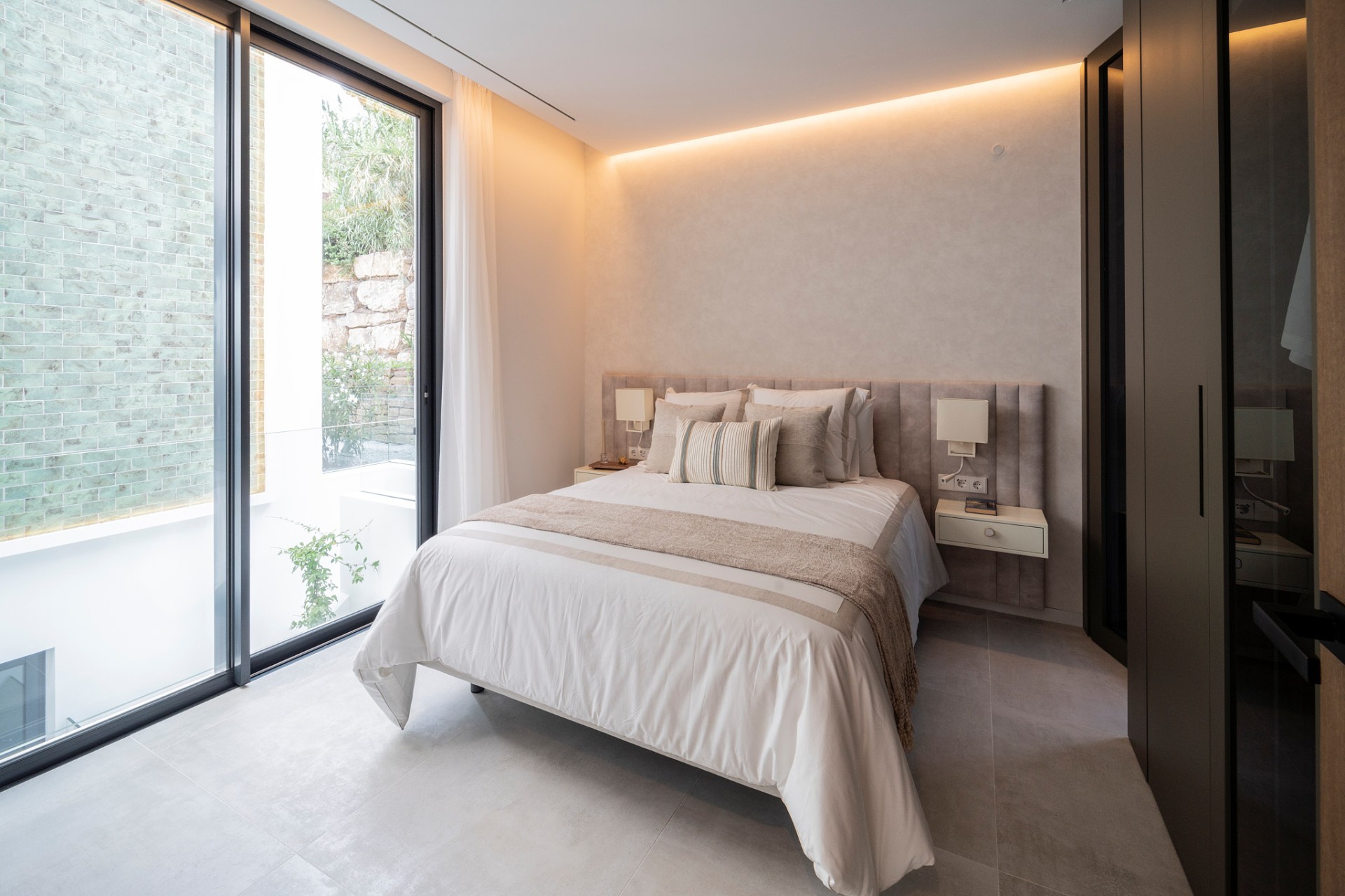 New Build - Villa / Semi-detached Villa - Benahavís