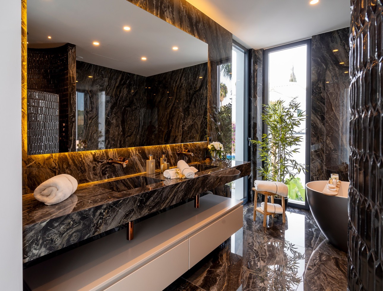 New Build - Villa / Semi-detached Villa - Benahavís