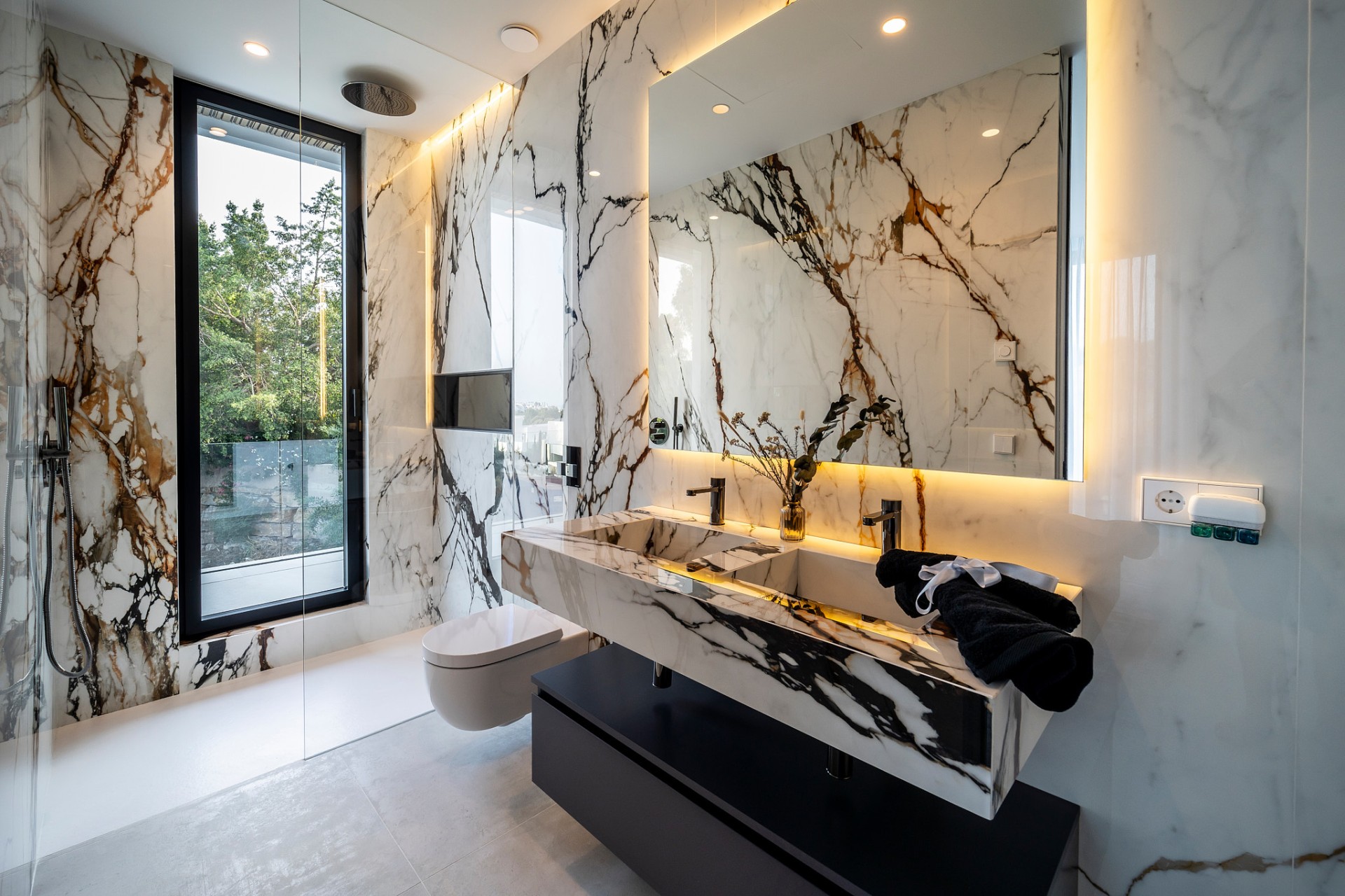 New Build - Villa / Semi-detached Villa - Benahavís