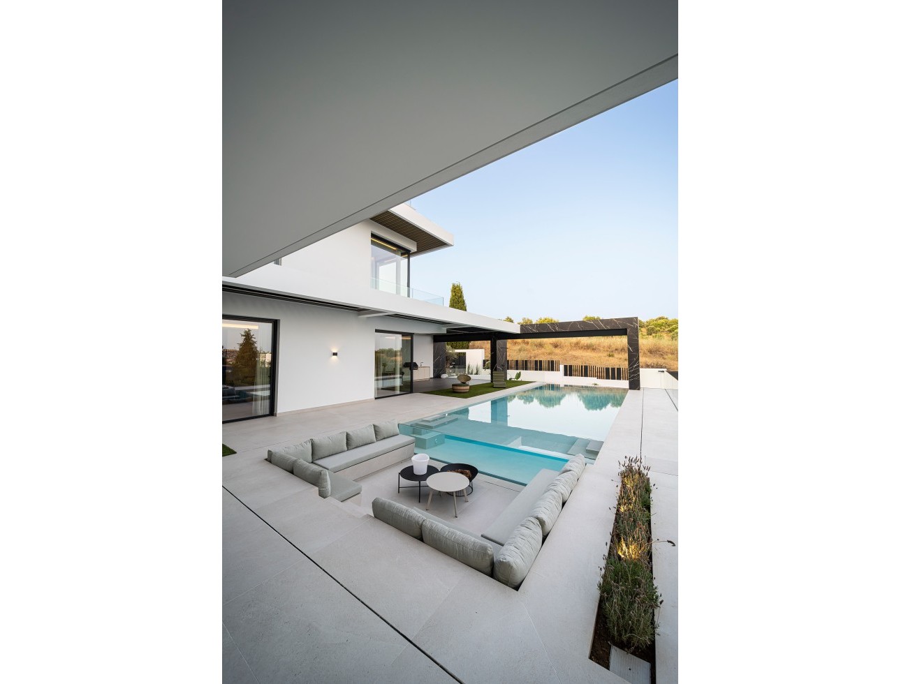 New Build - Villa / Semi-detached Villa - Benahavís