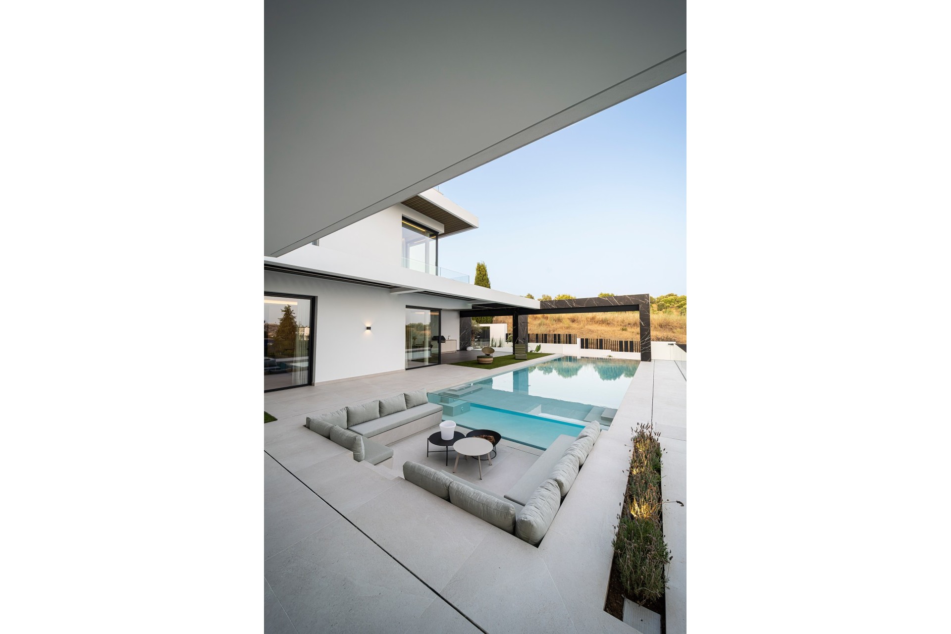 New Build - Villa / Semi-detached Villa - Benahavís