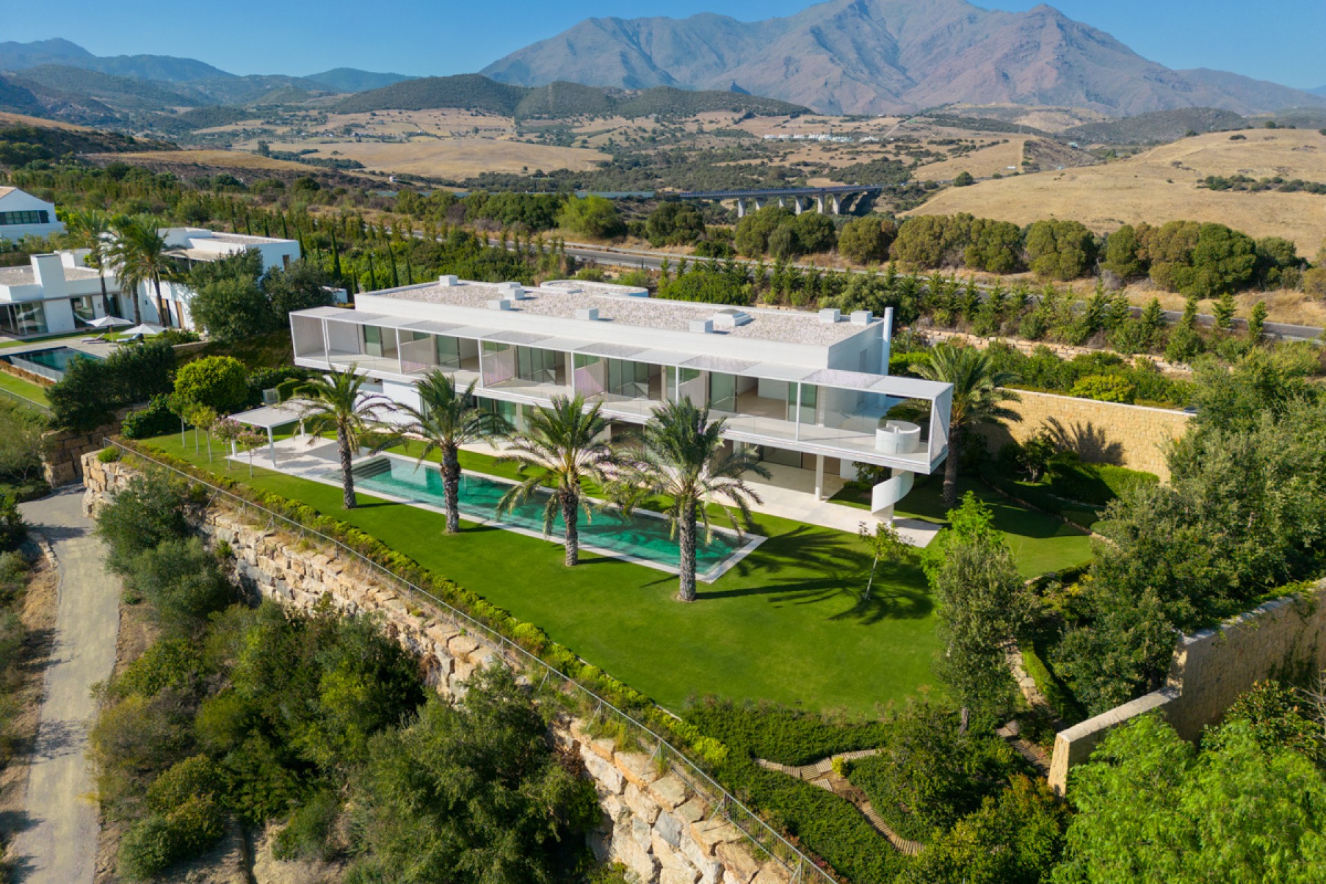 New Build - Villa / Semi-detached Villa - Casares