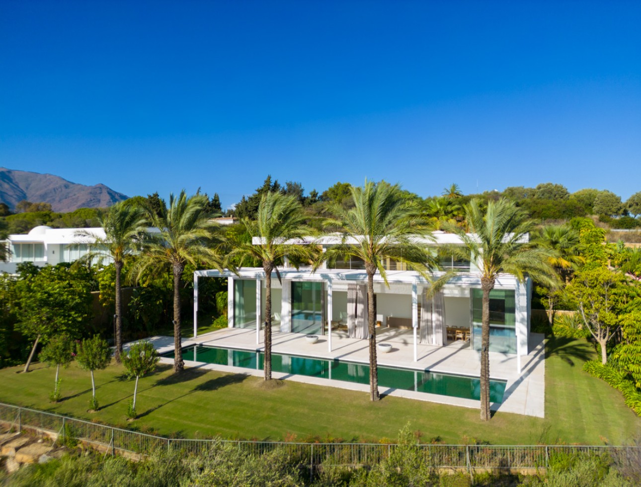 New Build - Villa / Semi-detached Villa - Casares