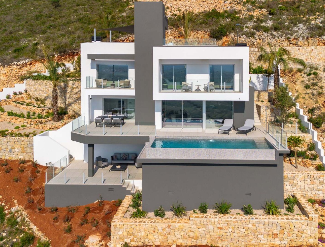 New Build - Villa / Semi-detached Villa - Cumbre del Sol