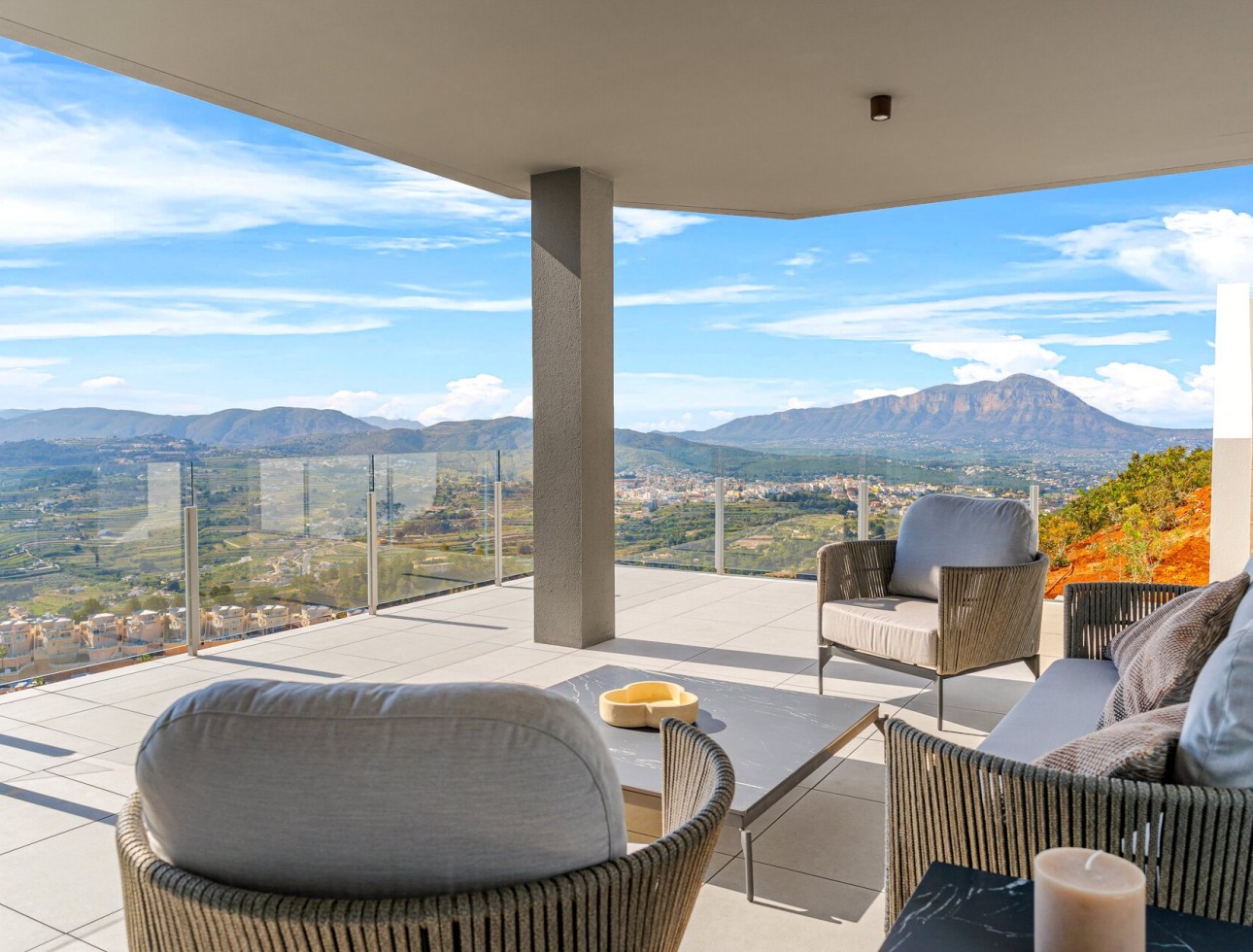 New Build - Villa / Semi-detached Villa - Cumbre del Sol