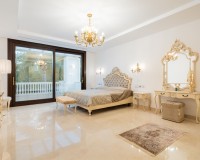 New Build - Villa / Semi-detached Villa - Estepona