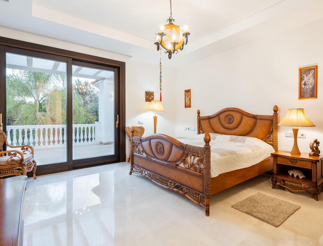 New Build - Villa / Semi-detached Villa - Estepona