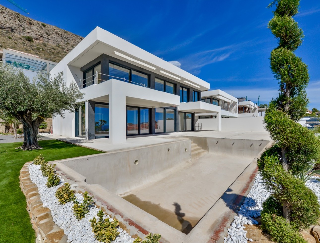 New Build - Villa / Semi-detached Villa - Finestrat