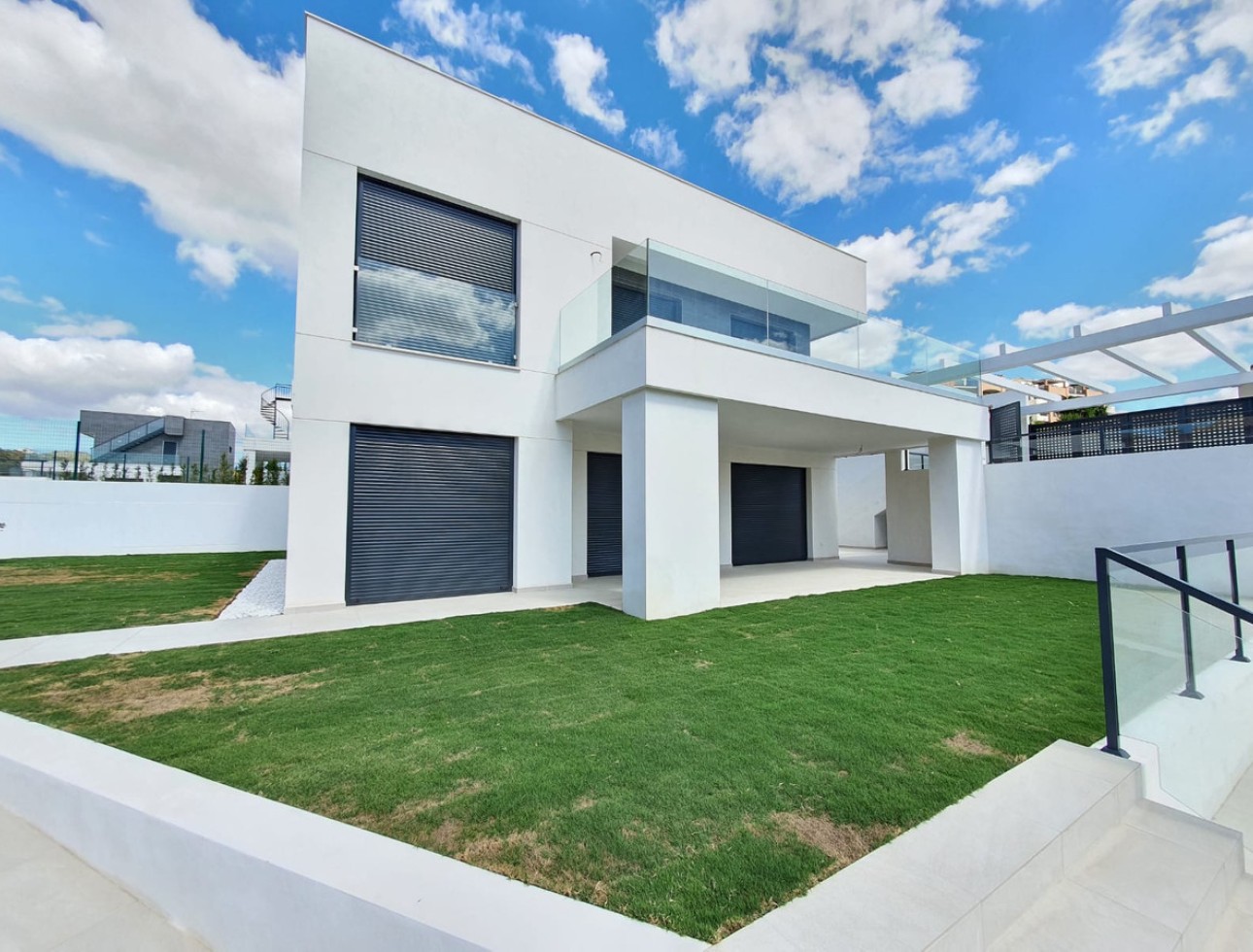 New Build - Villa / Semi-detached Villa - Manilva