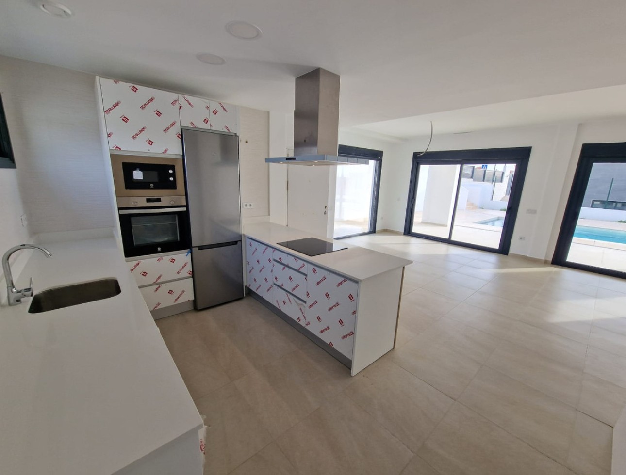 New Build - Villa / Semi-detached Villa - Manilva