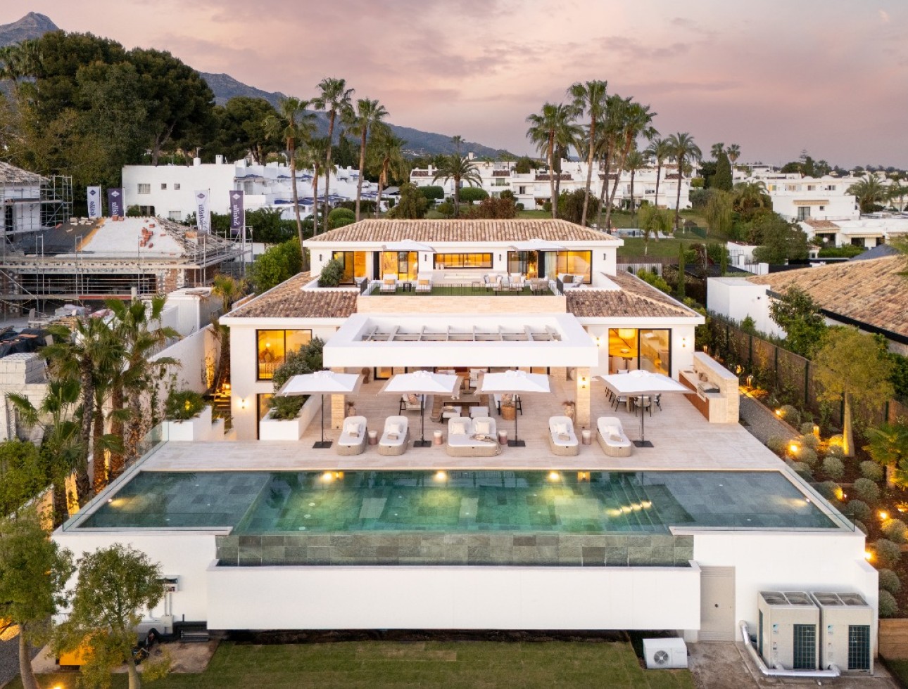 New Build - Villa / Semi-detached Villa - Marbella