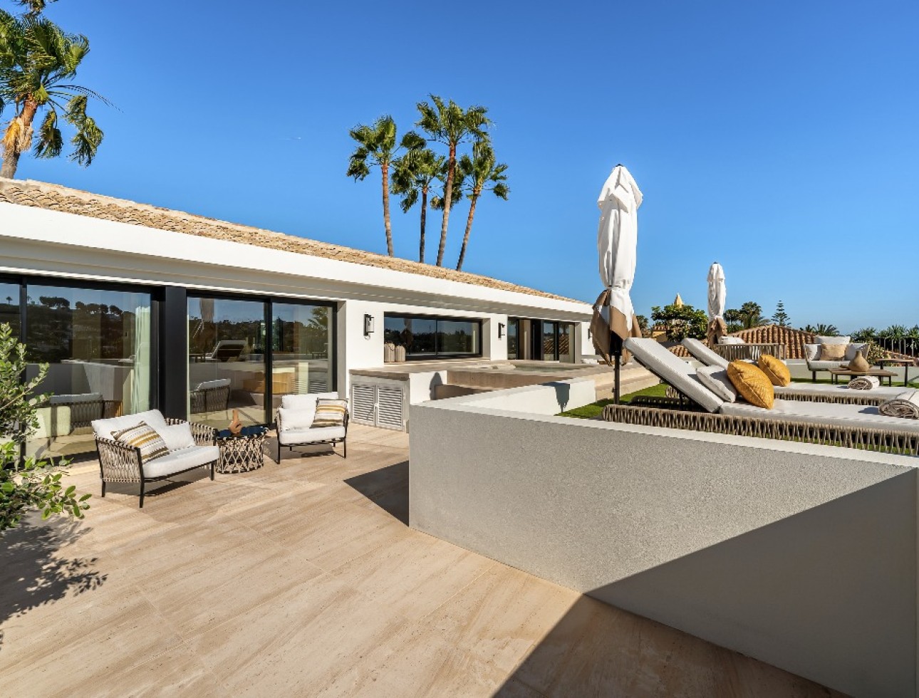 New Build - Villa / Semi-detached Villa - Marbella