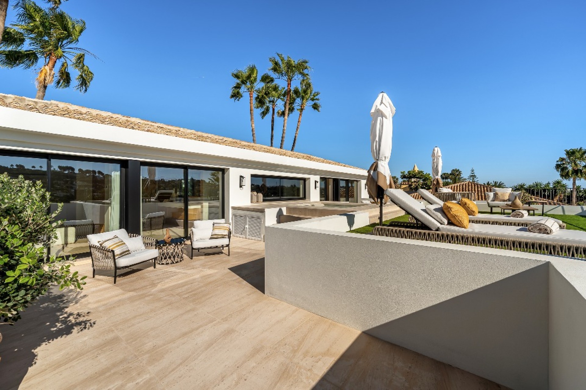 New Build - Villa / Semi-detached Villa - Marbella