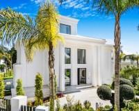 New Build - Villa / Semi-detached Villa - Marbella