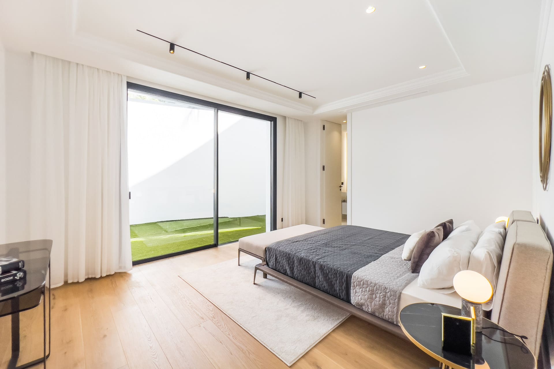 New Build - Villa / Semi-detached Villa - Marbella