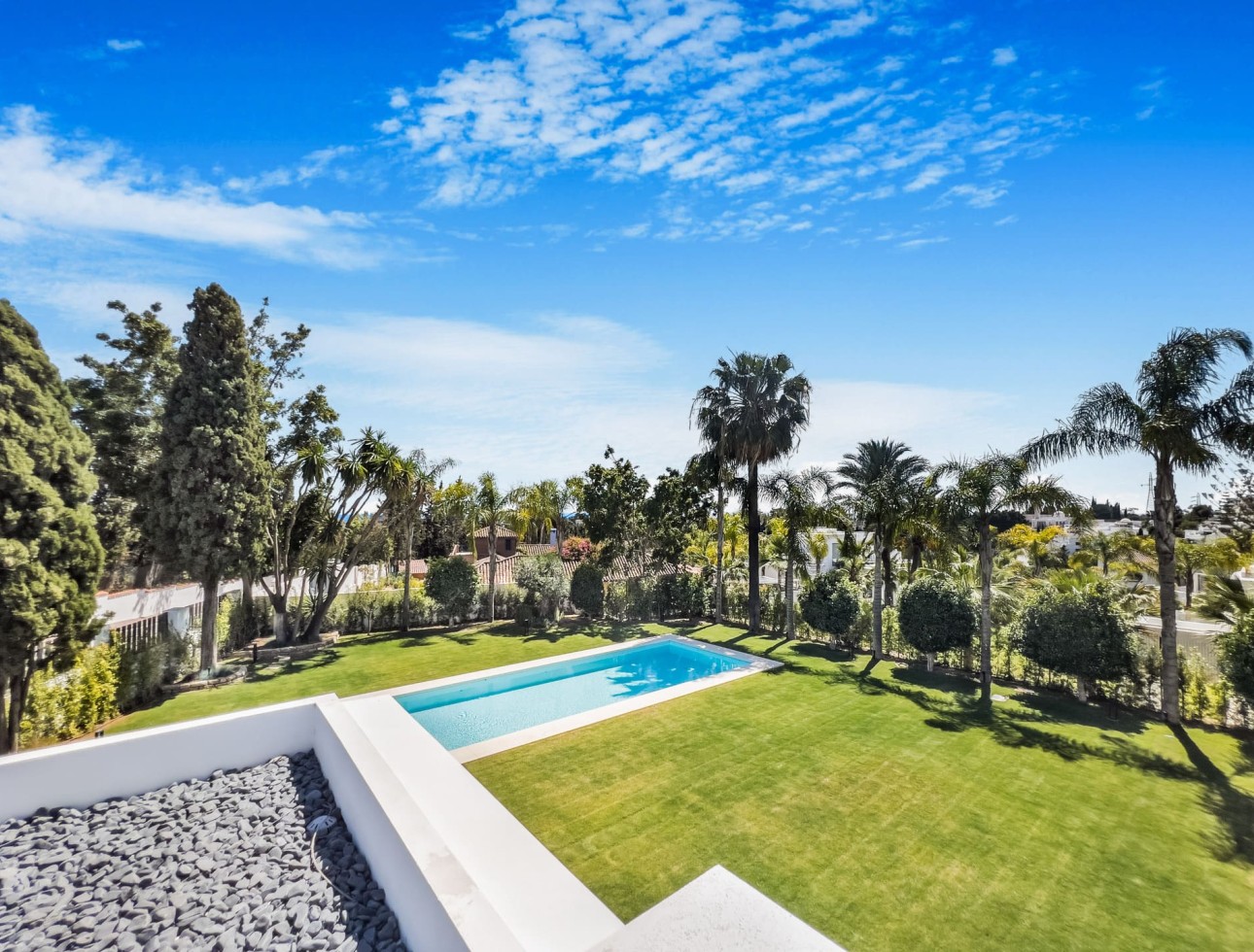 New Build - Villa / Semi-detached Villa - Marbella
