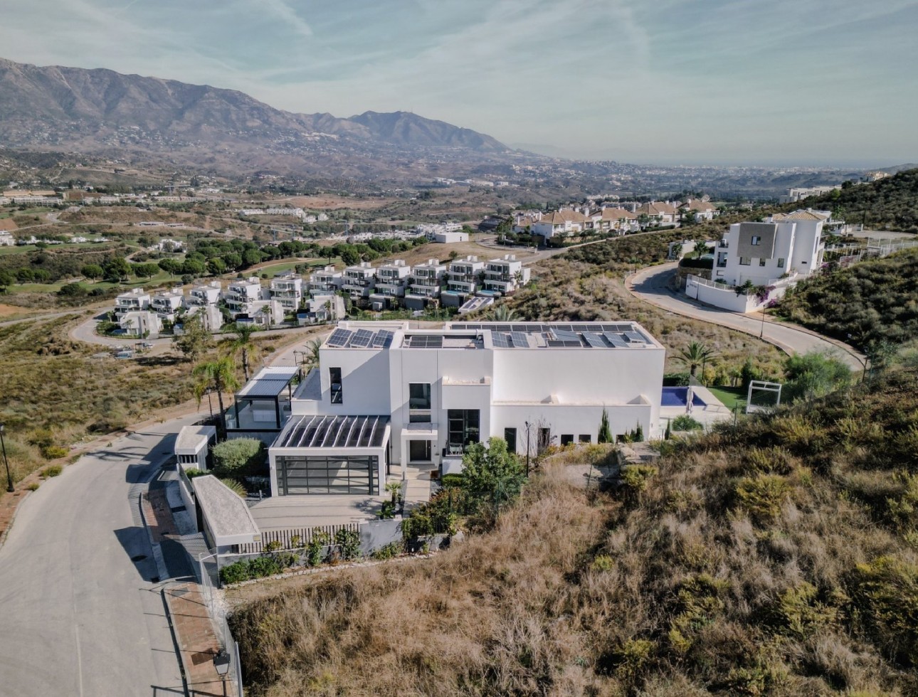 New Build - Villa / Semi-detached Villa - Mijas