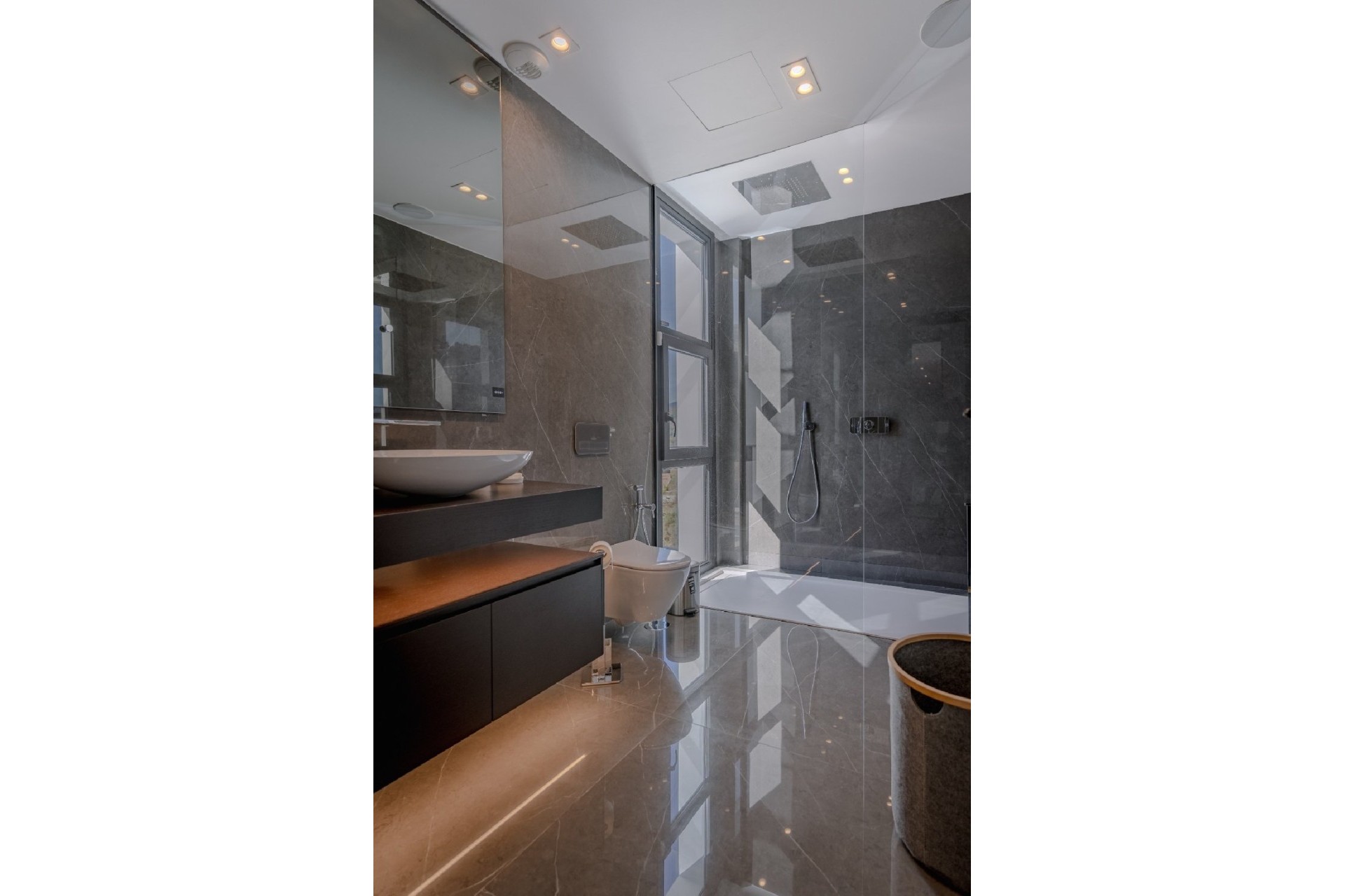 New Build - Villa / Semi-detached Villa - Mijas