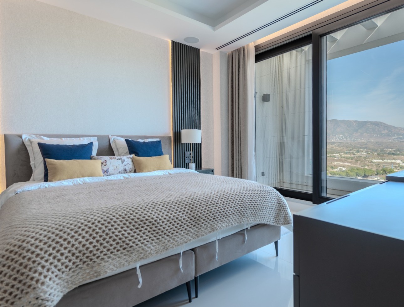 New Build - Villa / Semi-detached Villa - Mijas