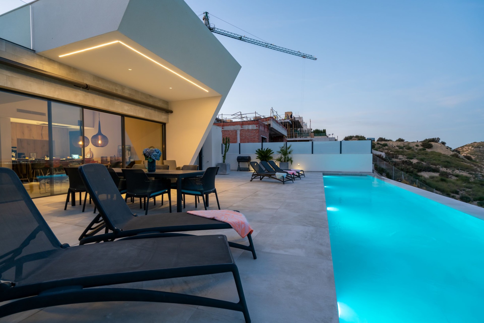 New Build - Villa / Semi-detached Villa - Rojales