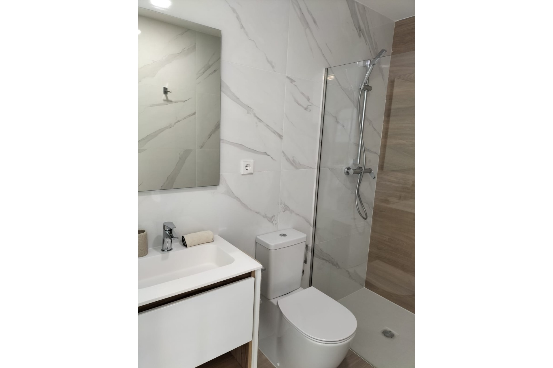 Nieuwbouw Woningen - Laaggelegen bungalow - Orihuela Costa