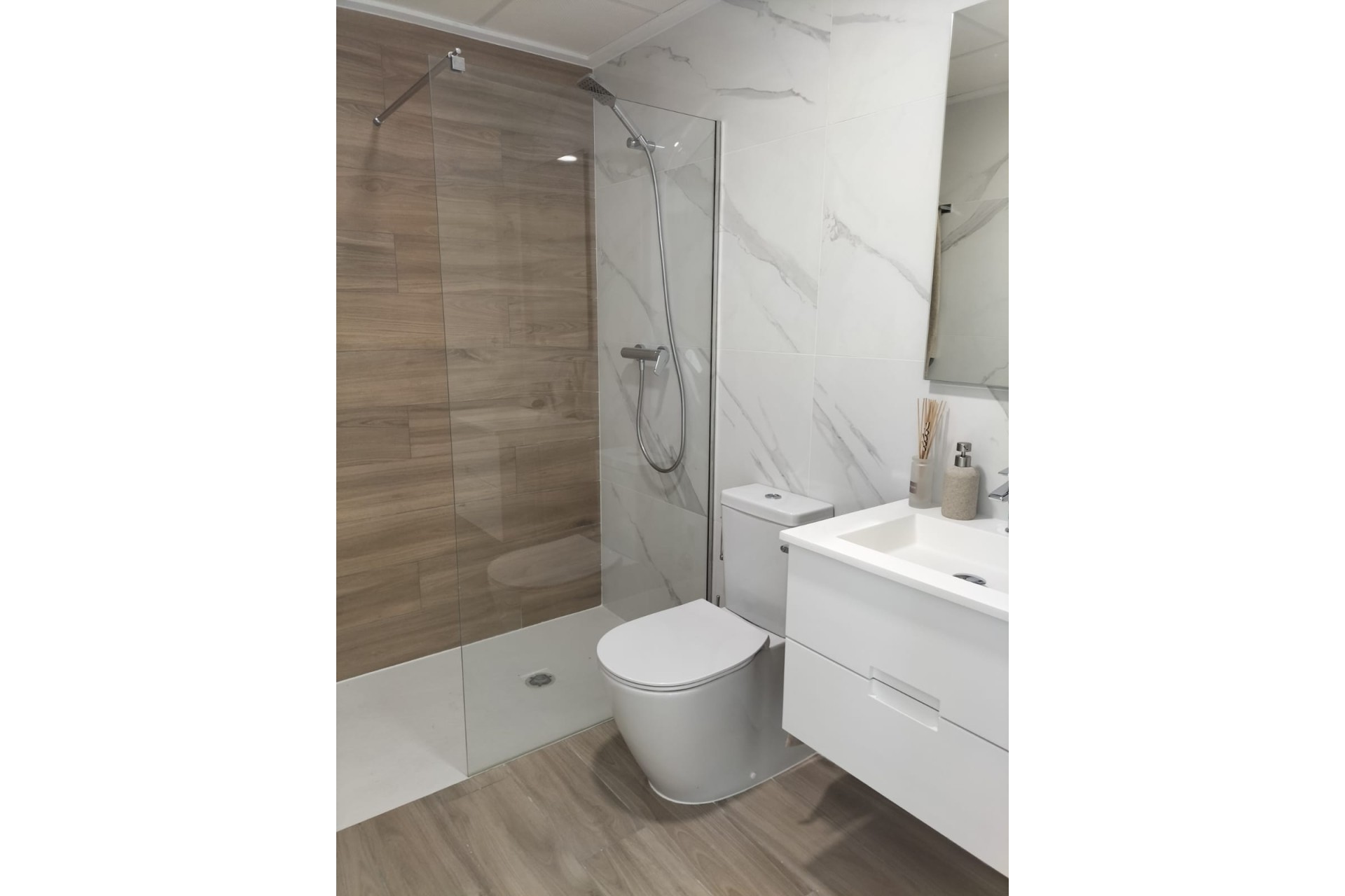 Nieuwbouw Woningen - Laaggelegen bungalow - Orihuela Costa