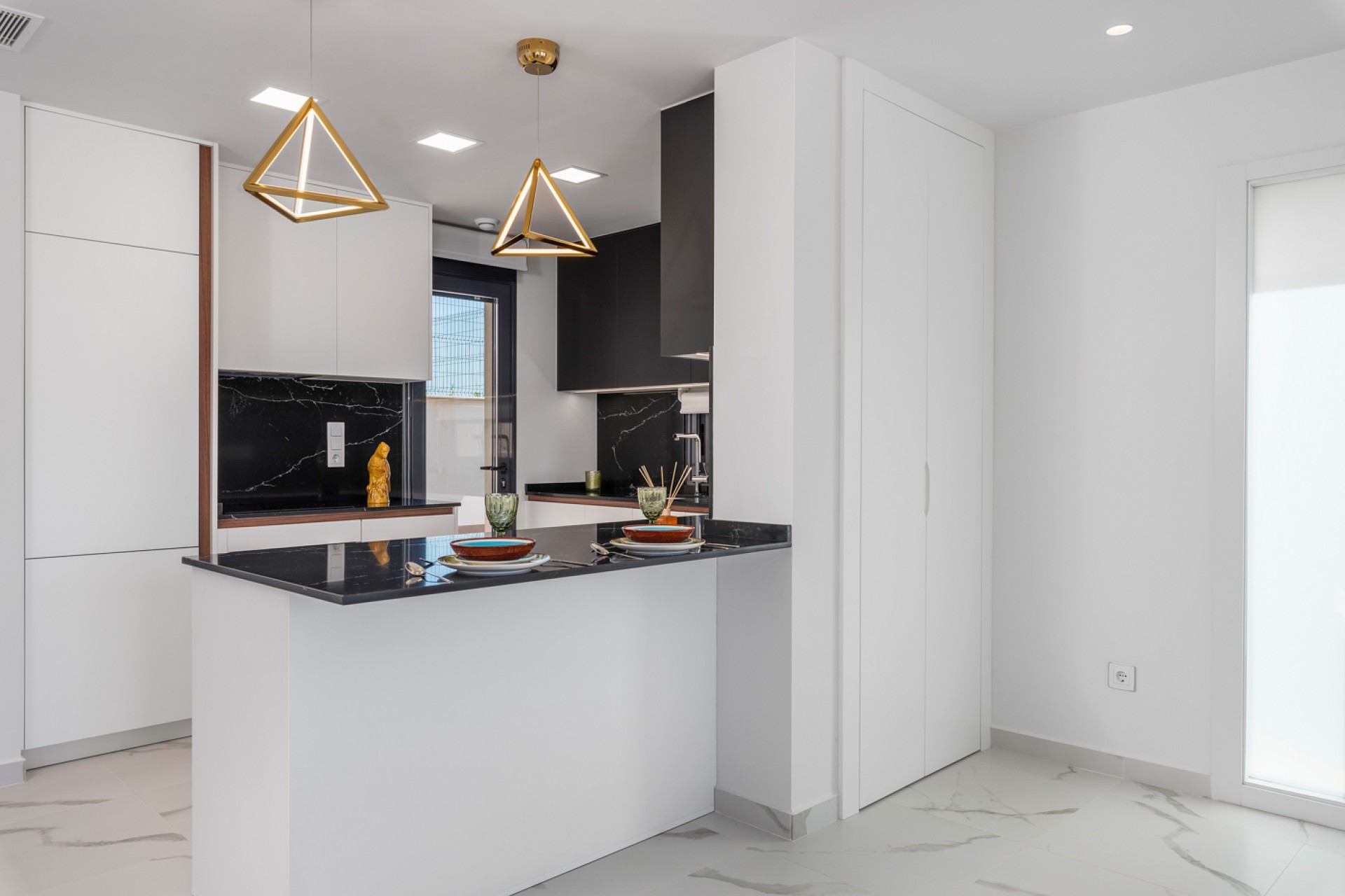 Nieuwbouw Woningen - Laaggelegen bungalow - San Miguel de Salinas