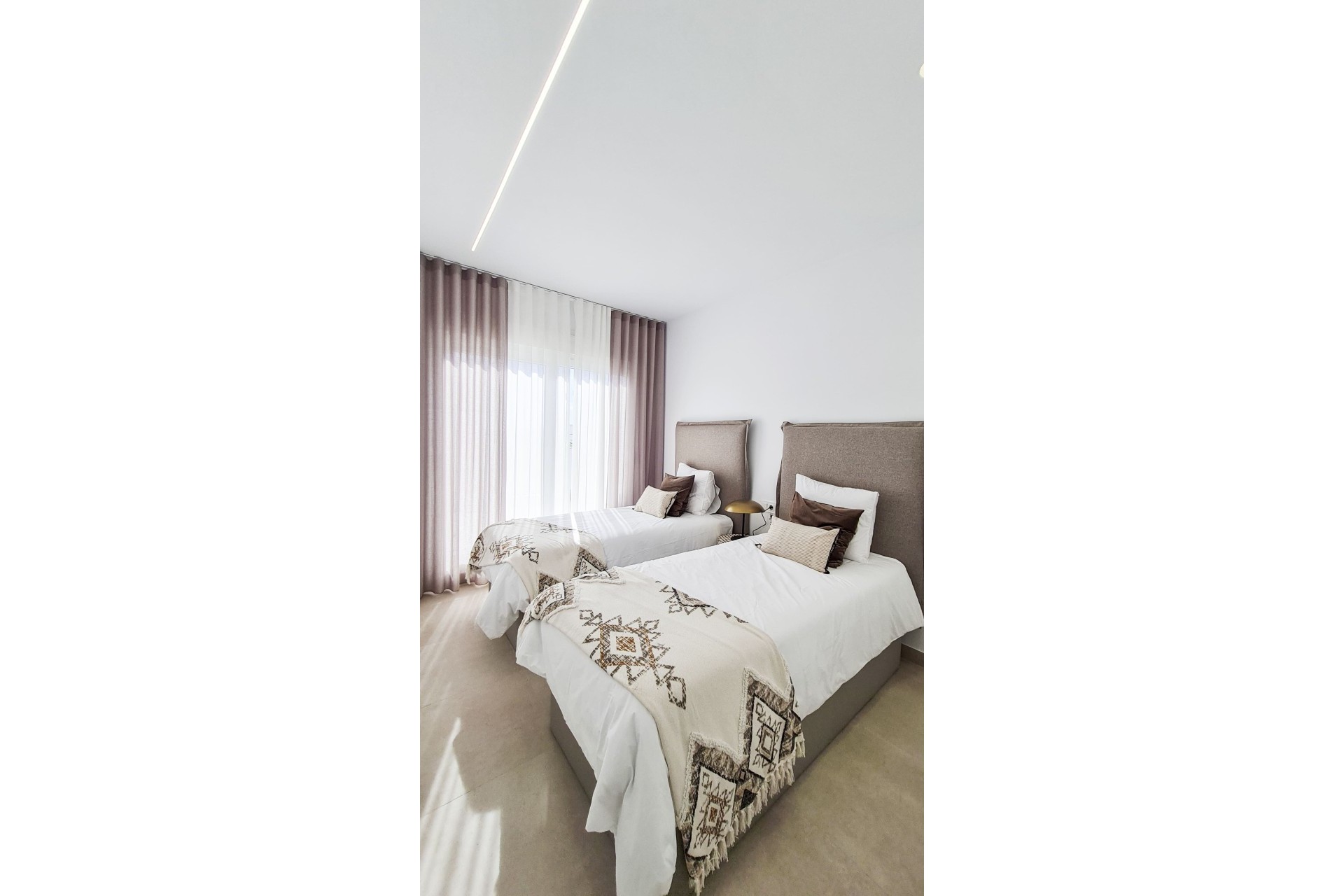 Nouvelle construction - Maison individuelle - Las Esperanzas