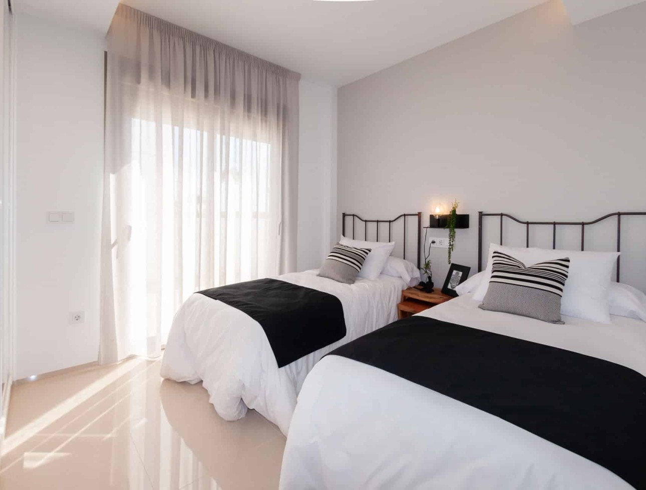 Nouvelle construction - Maison individuelle - Los Alcázares