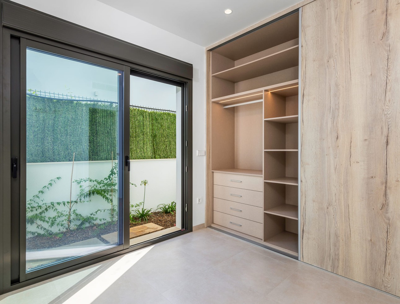 Nouvelle construction - Maison individuelle - Los Alcázares