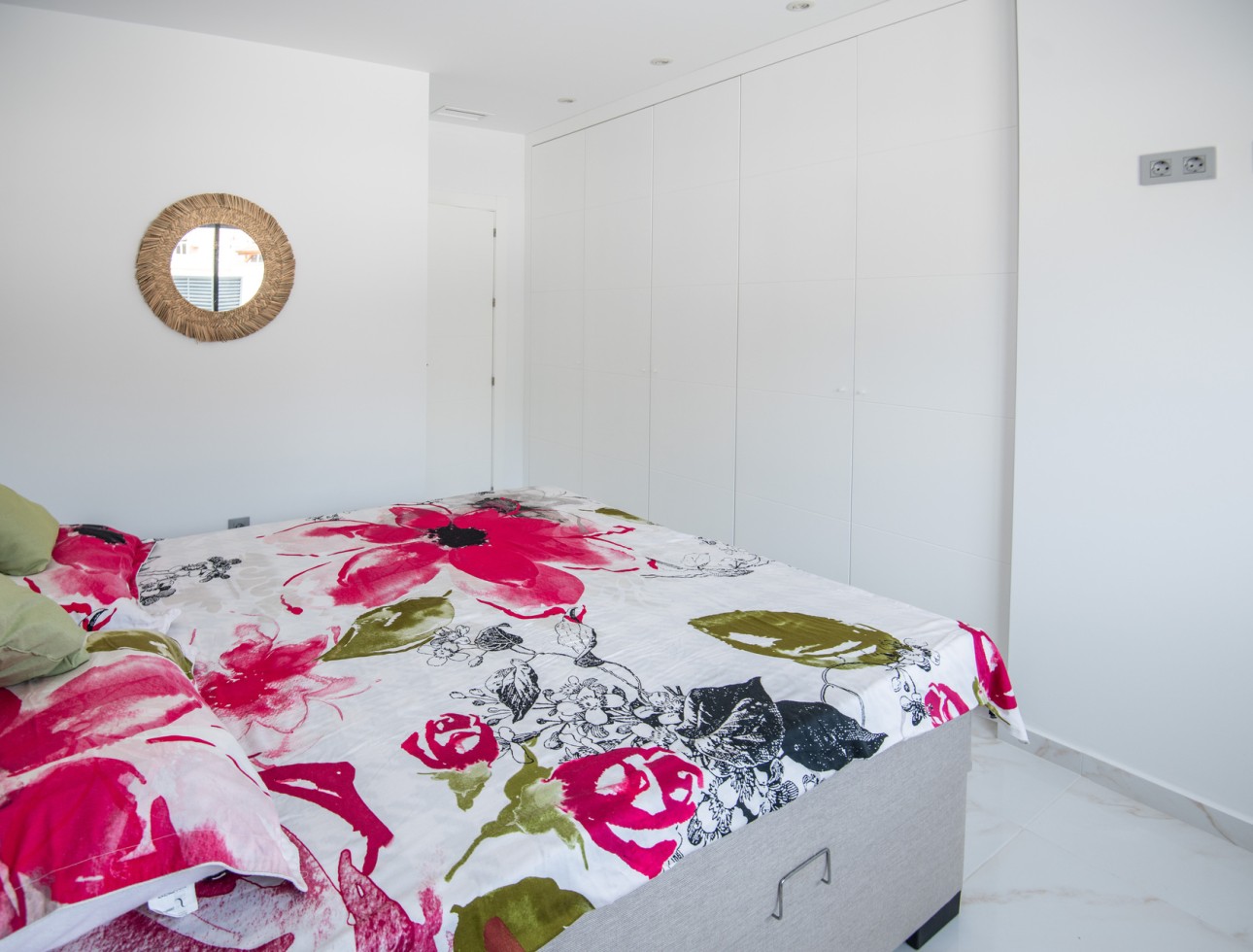 Nouvelle construction - Maison individuelle - Pinar de Campoverde