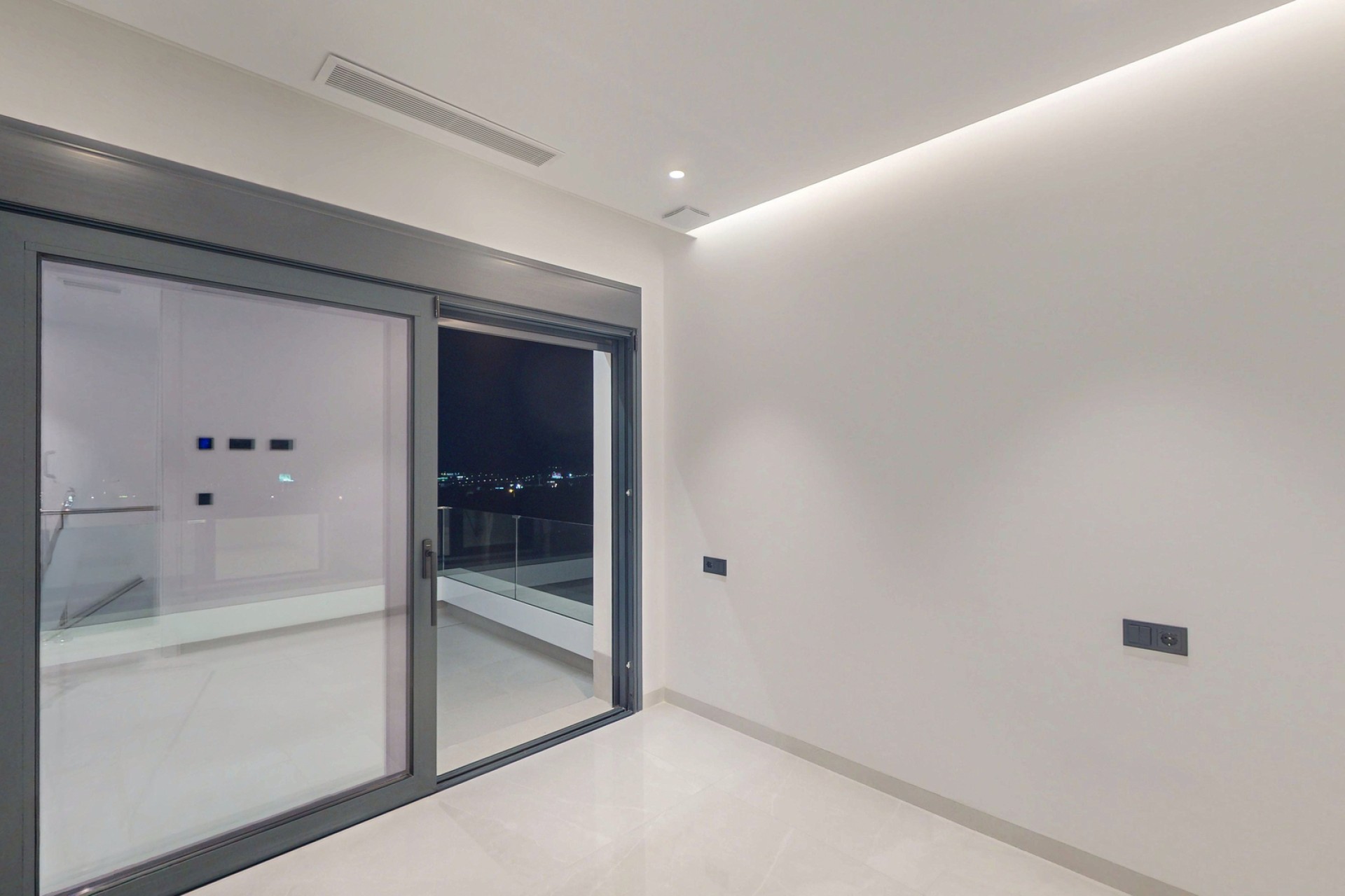 Nouvelle construction - Villa  - Finestrat