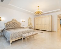 Nouvelle construction - Villa / Jumelée - Estepona