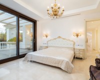 Nouvelle construction - Villa / Jumelée - Estepona