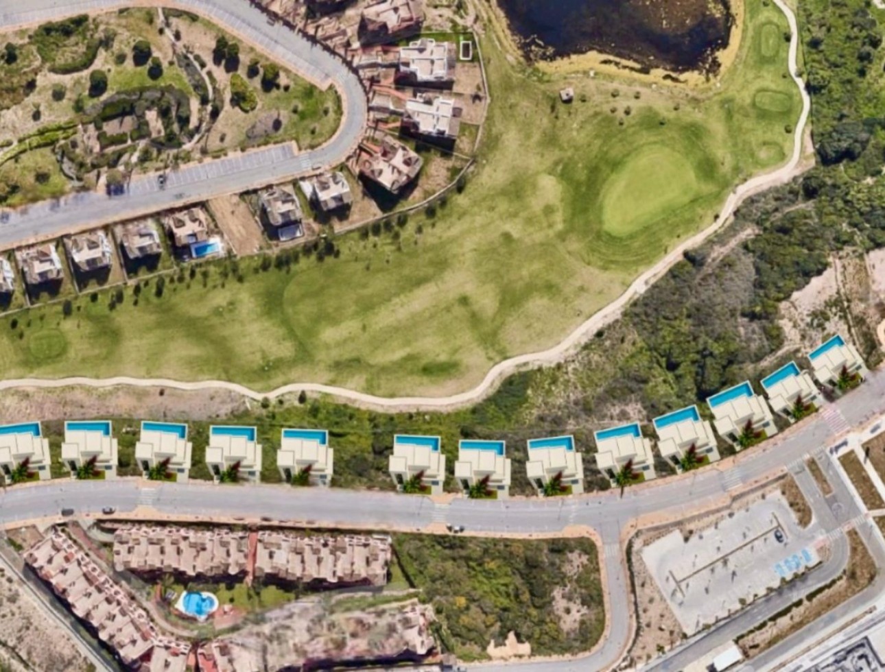 Nouvelle construction - Villa / Jumelée - Estepona