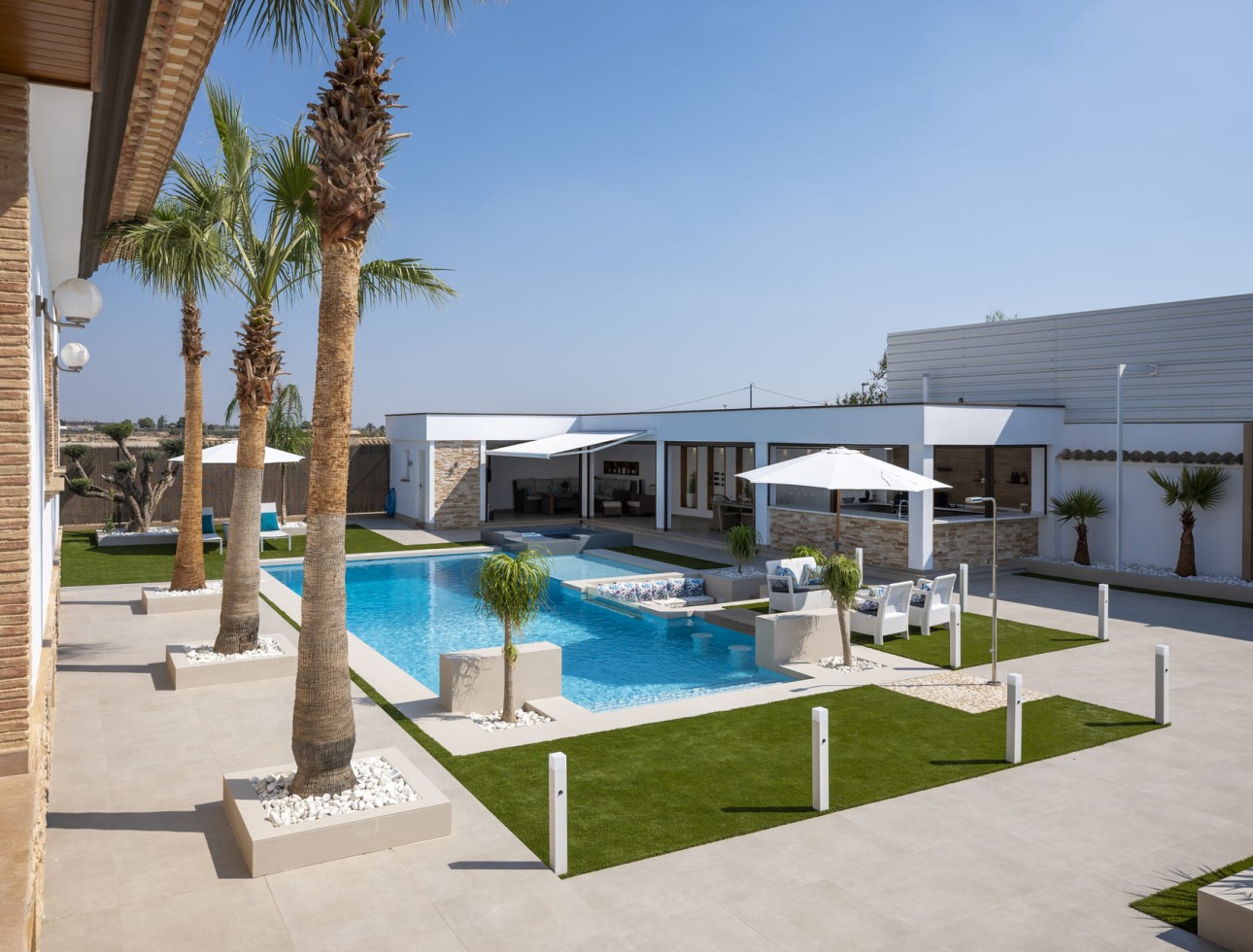 Nouvelle construction - Villa / Jumelée - Jerónimo y Avileses