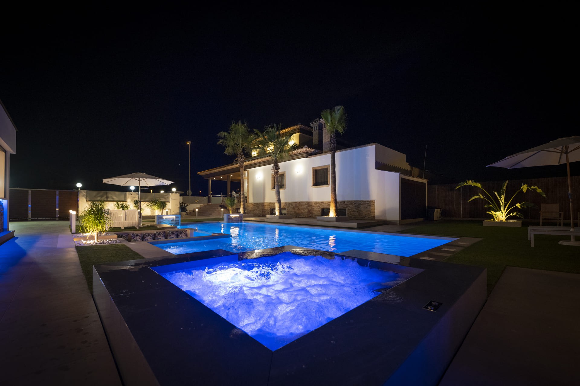 Nouvelle construction - Villa / Jumelée - Jerónimo y Avileses