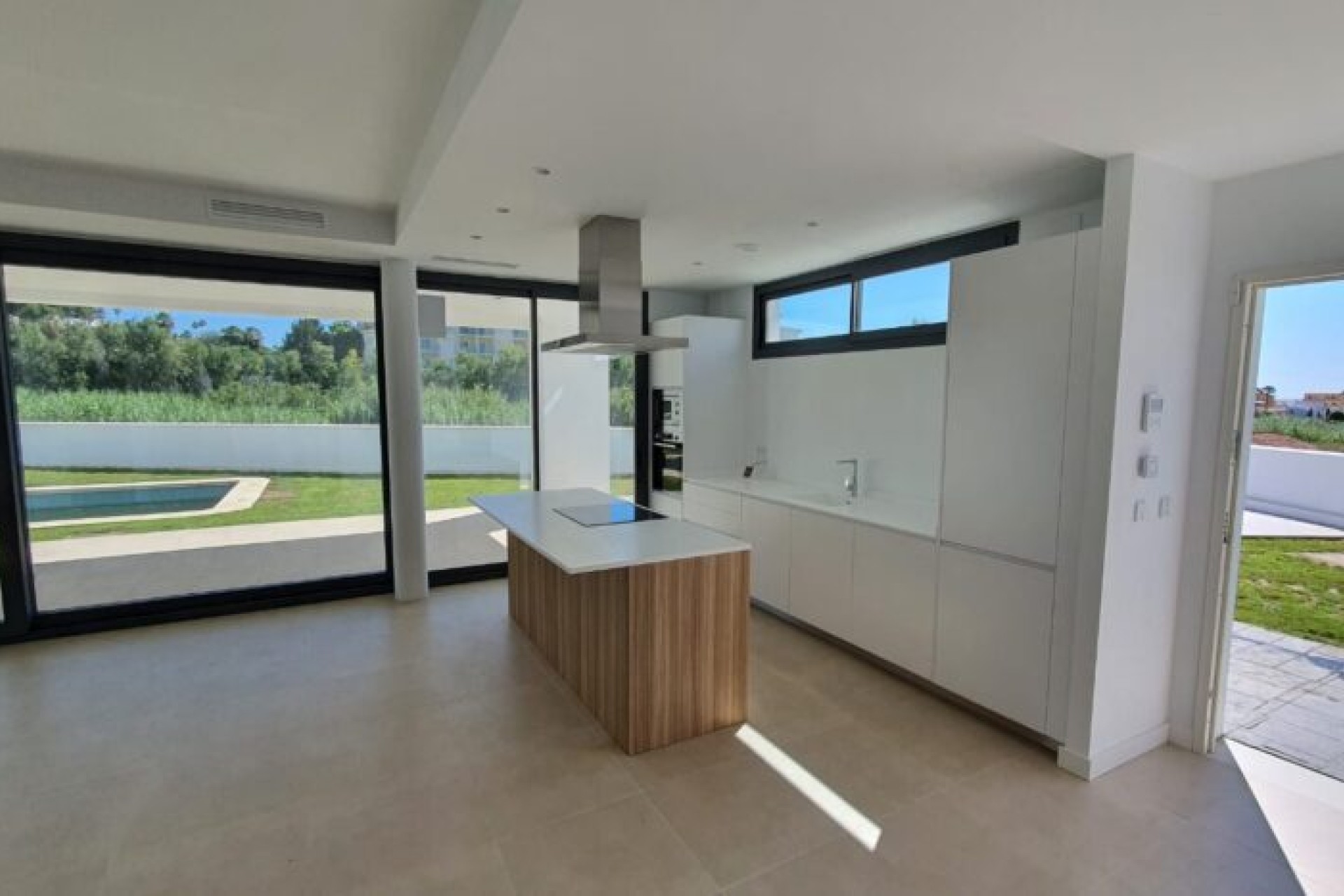 Nouvelle construction - Villa / Jumelée - Manilva