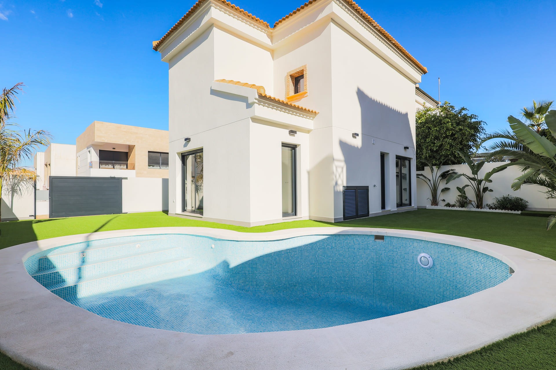 Nouvelle construction - Villa / Jumelée - Orihuela Costa